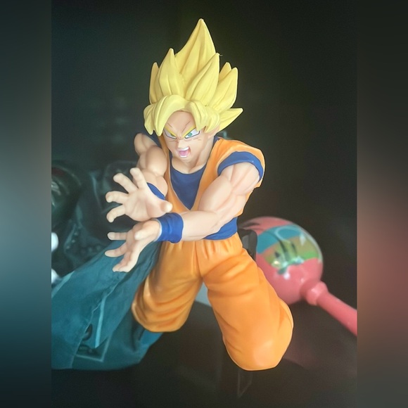 Dragon ball z goku statue 7-8 inch statue saiyan anime figure limited edition - Picture 1 of 3